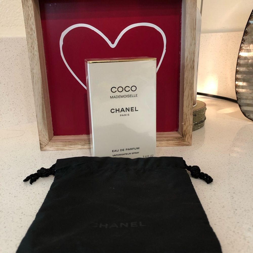 ❌SOLD❌NWT CHANEL PERFUME